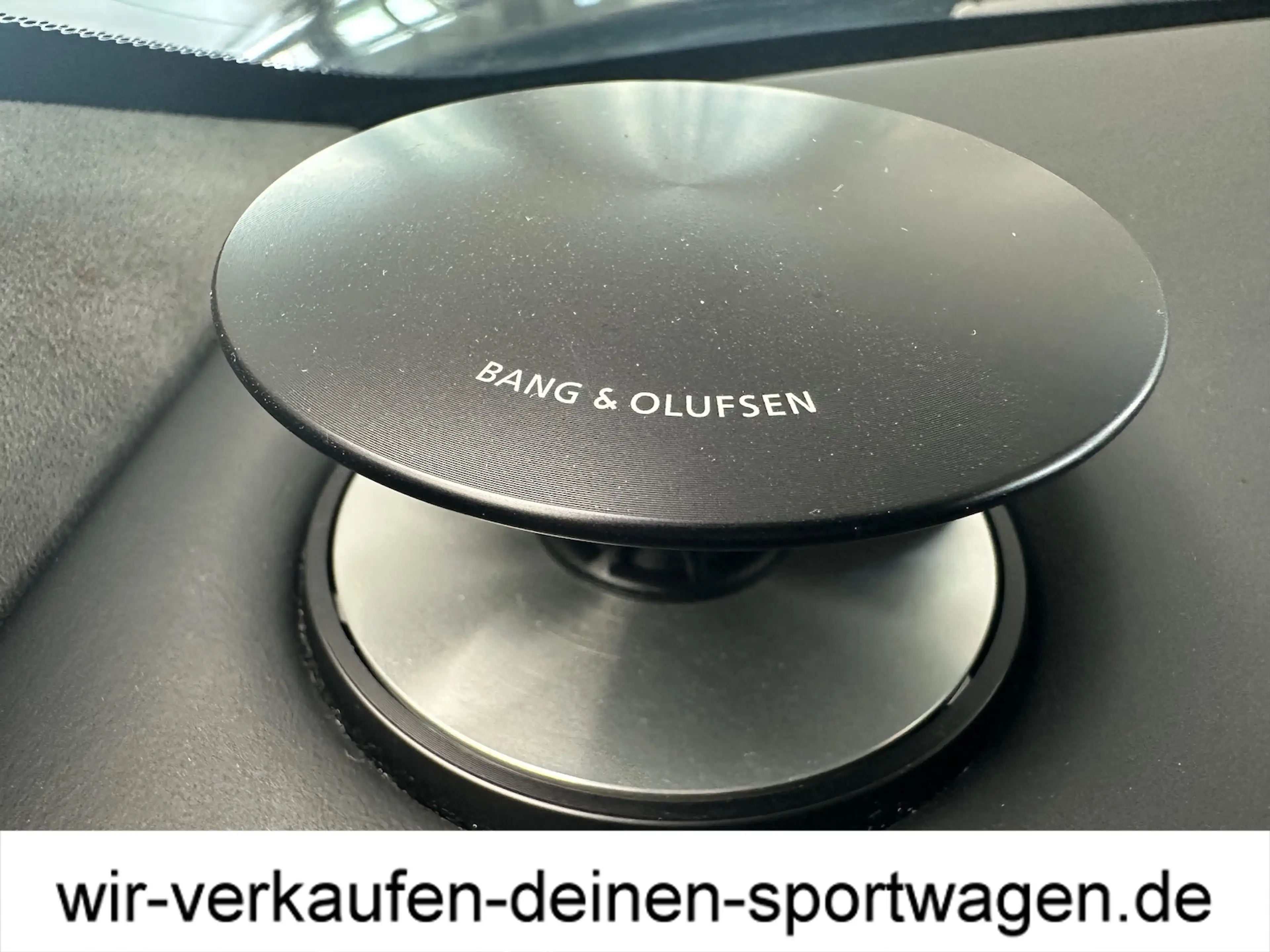 Aston Martin DB11 V12 Launch Edition Edition unffr. neuwertig — photo 9