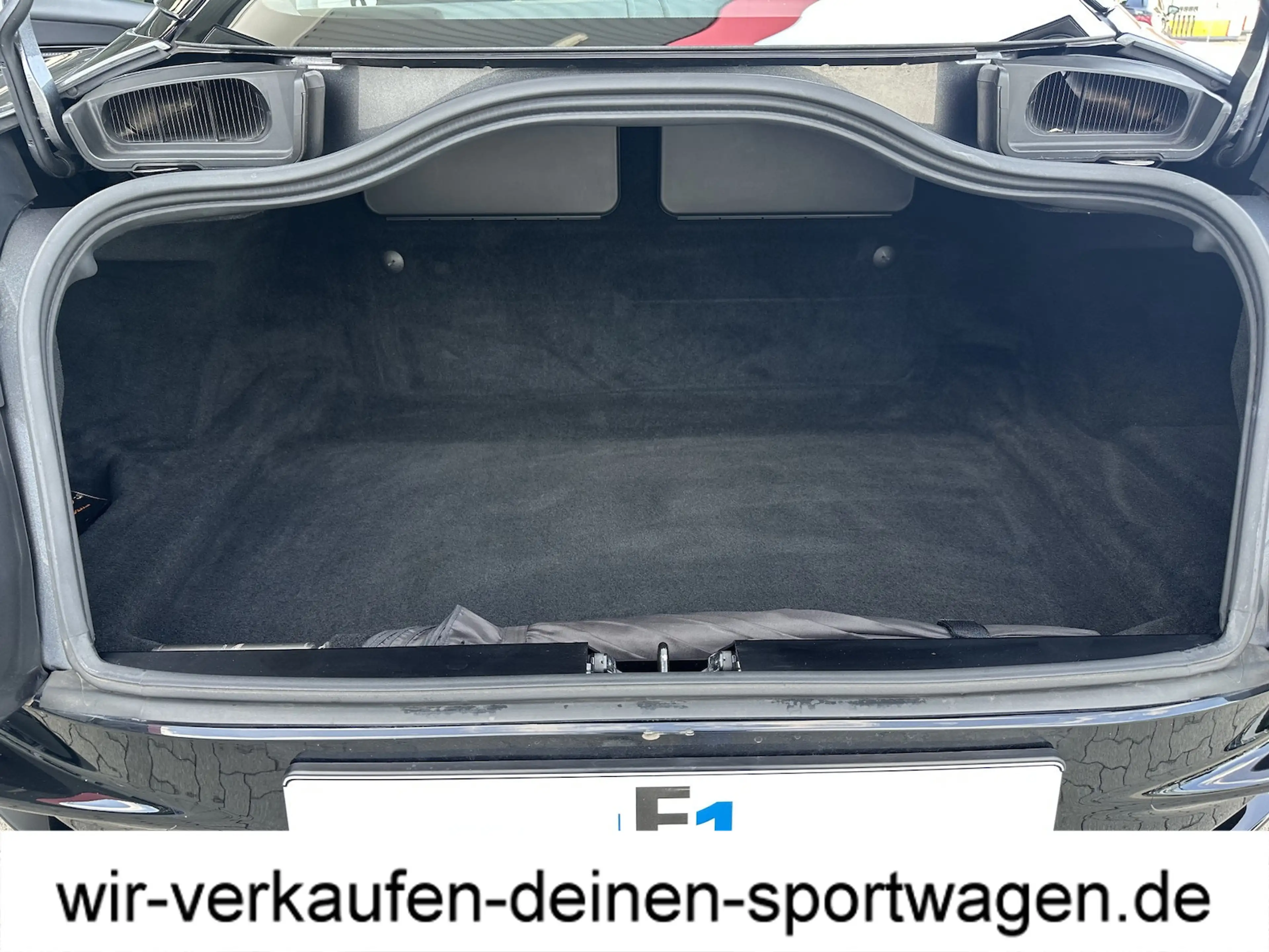 Aston Martin DB11 V12 Launch Edition Edition unffr. neuwertig — photo 11