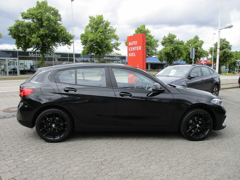 BMW 118 i Autom. Advantage *Navi*Sitzhzg. — photo 5
