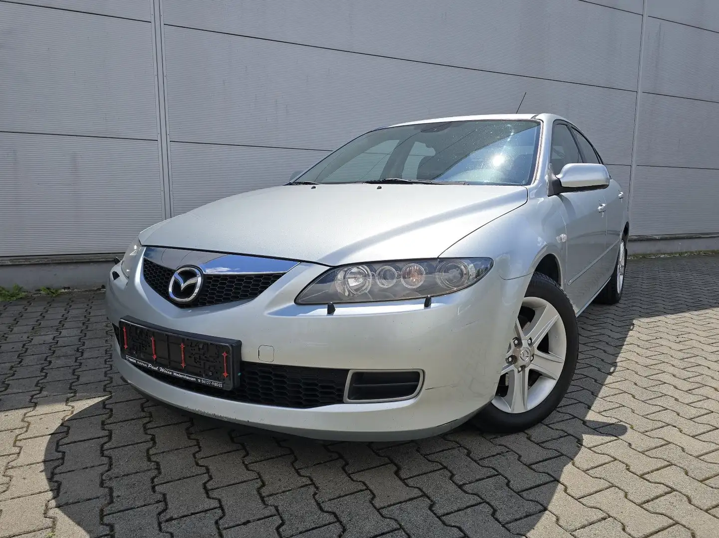 Mazda 6 Lim. 2.0 Active Sport Argent - 2