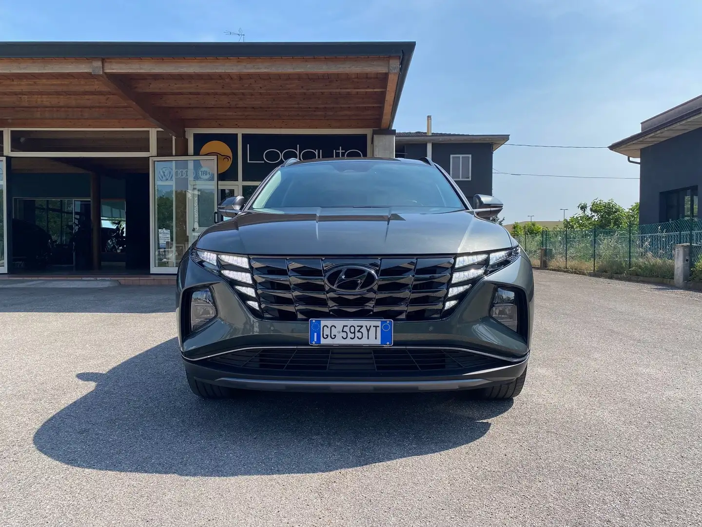 Hyundai TUCSON Tucson 1.6 hev Xline 2wd auto siva - 2