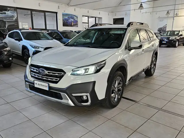 Subaru OUTBACK 2.5 STYLE LINEARTRONIC