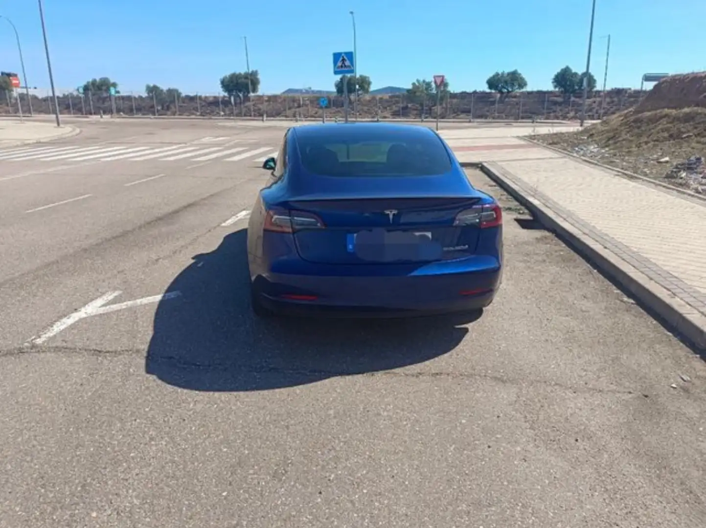 Tesla Model 3 Long-Range Dual Motor Performance AWD Azul - 2