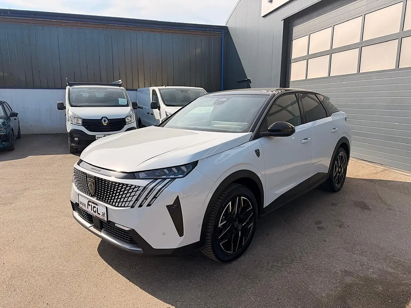 Peugeot 3008 GT Hybrid 145 e-DCS6 Weiß - 2