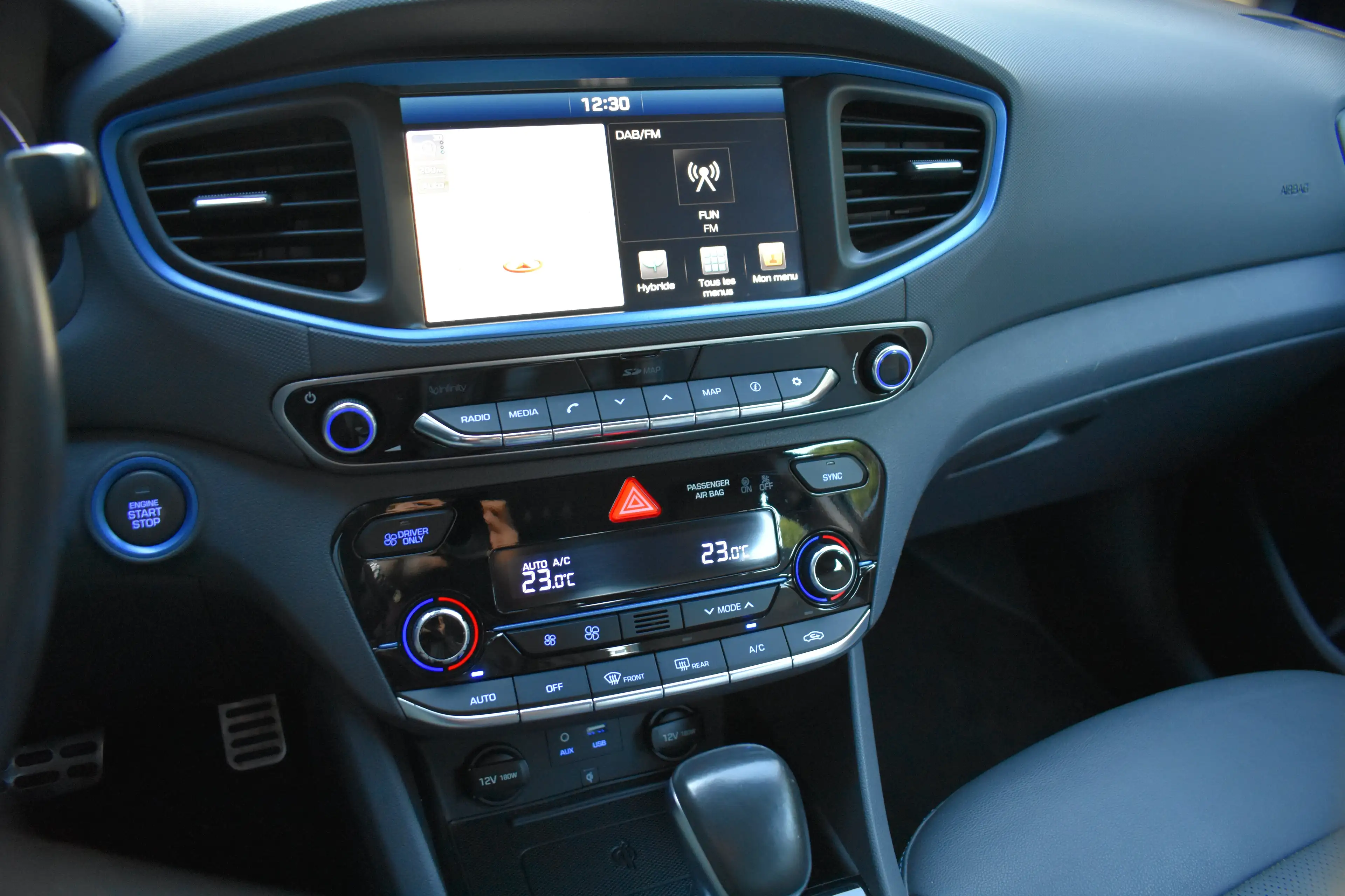 Hyundai IONIQ Ioniq 1.6GDi DCT / CUIR / FULL OPTIONS / GARANTIE — photo 13
