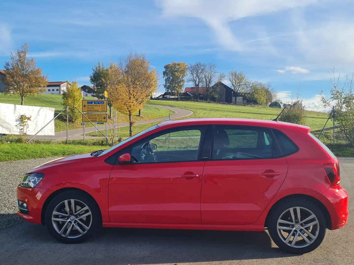 Volkswagen Polo Allstar BMT/Start-Stopp, 4/5 Türig, 110 Ps Rot - 1