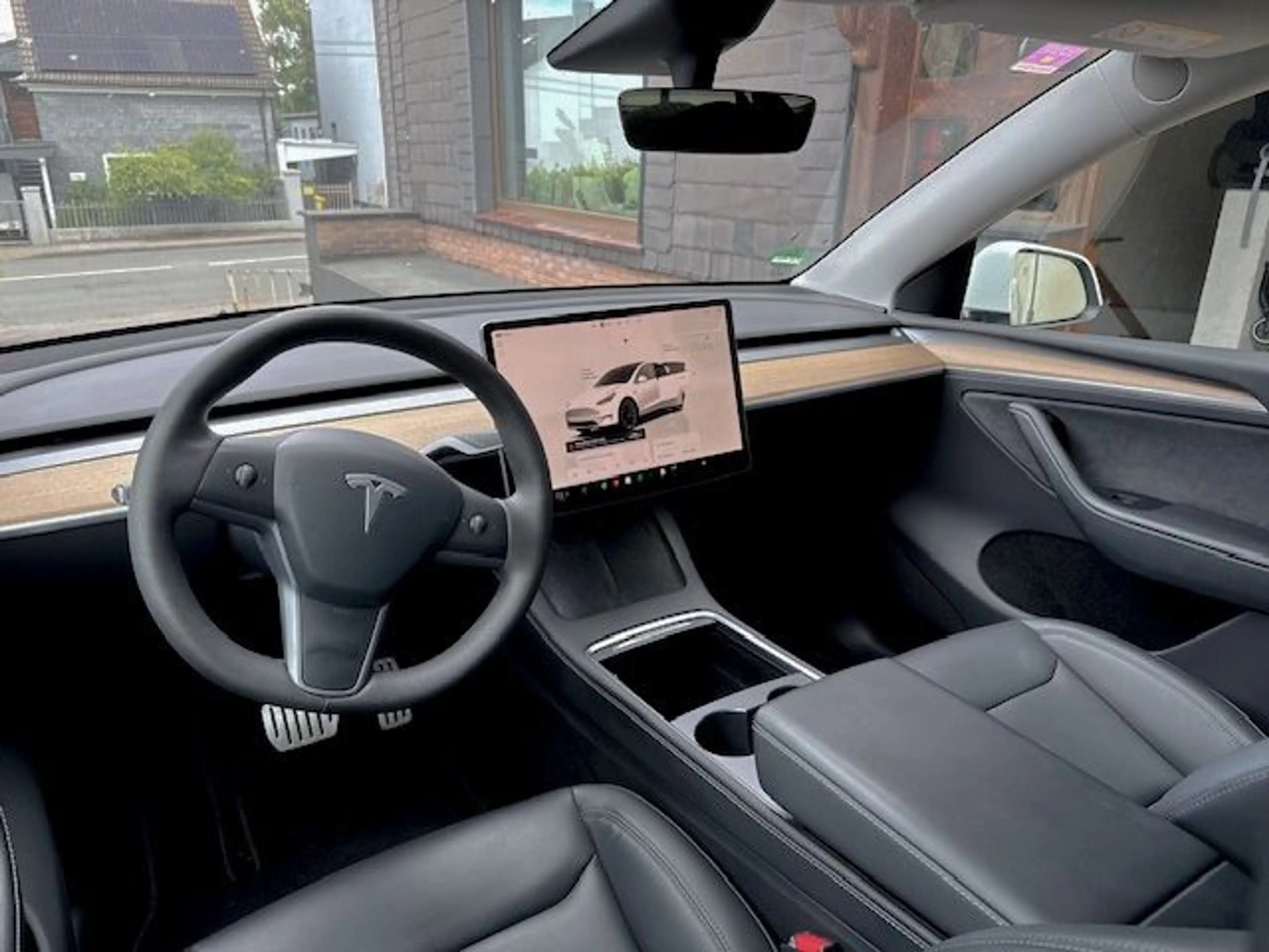 Tesla Model Y PERFORMANCE AHK 1. Hand MwSt. ausweisbar — photo 3