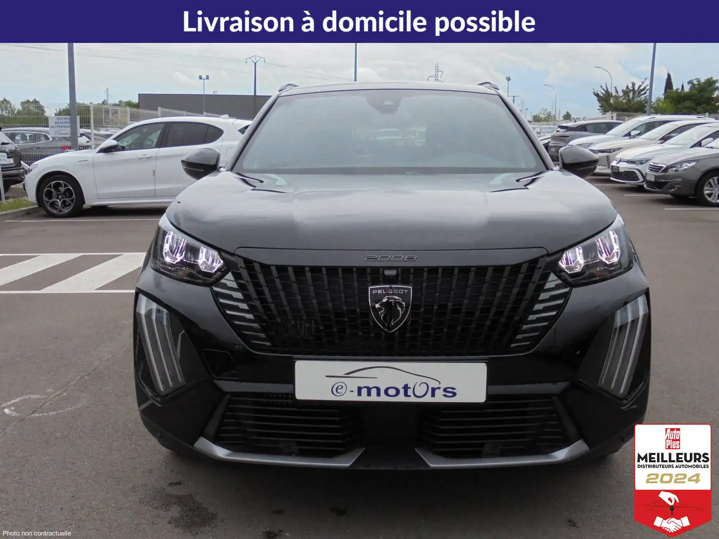 Peugeot 2008 Hybrid 145 e-DCS6 Allure +Si¨ges AV chauffants +Ca Černá - 2