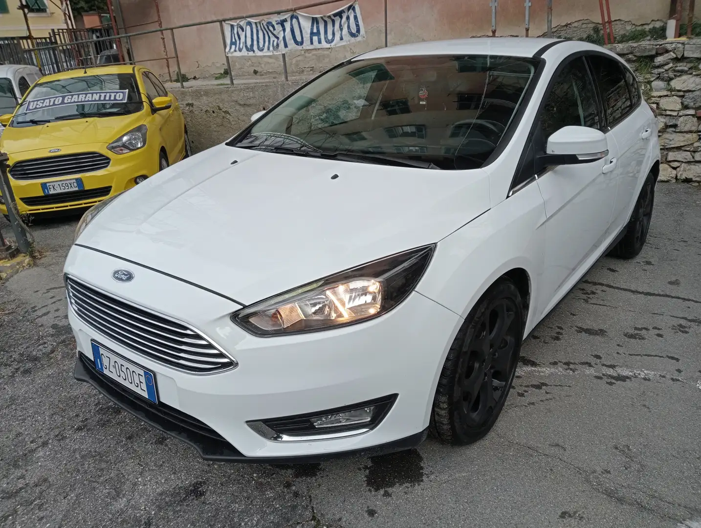 Ford Focus Focus IV 2015 5p 1.6 Titanium Gpl 120cv my17 Blanc - 1