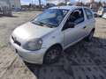 Toyota Yaris 1.0 linea terra Silber - thumbnail 1