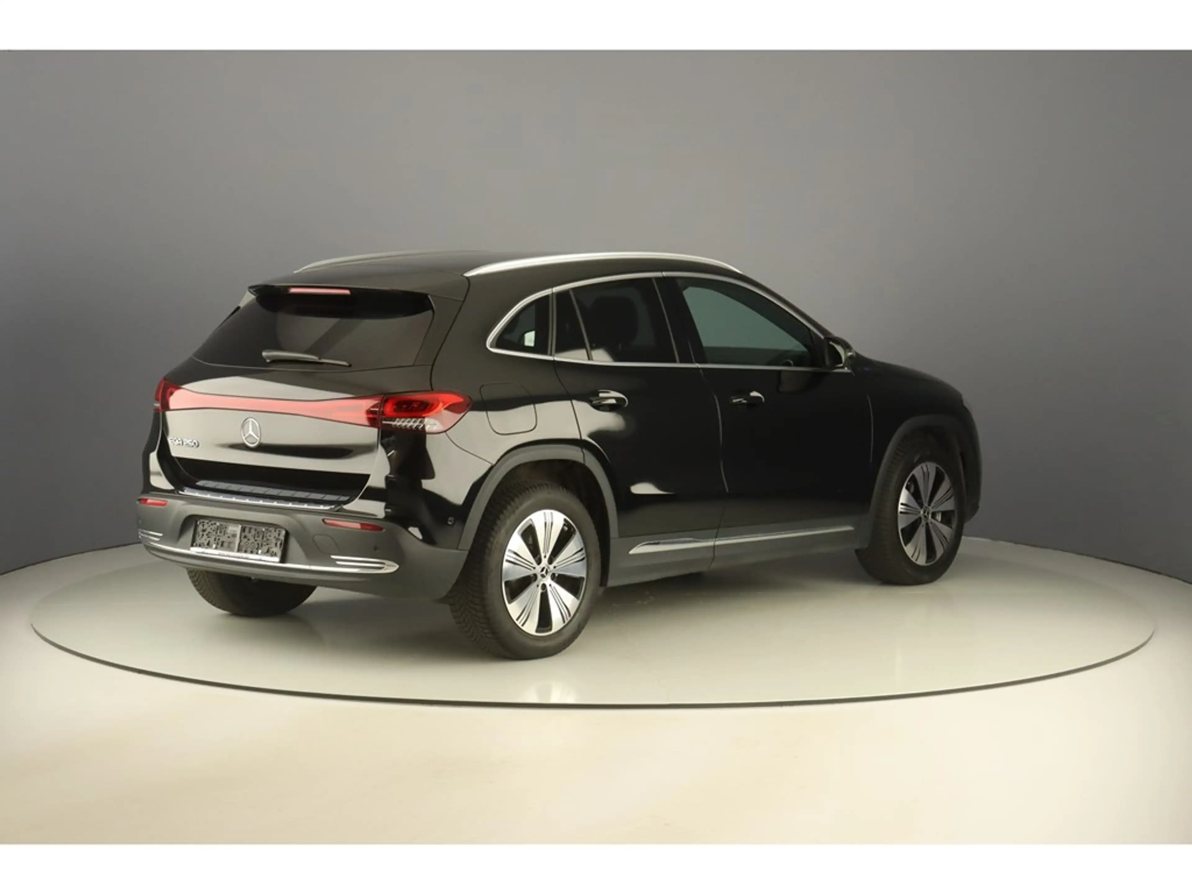 Mercedes-Benz EQA 250 190pk Luxury Pack Business — photo 5