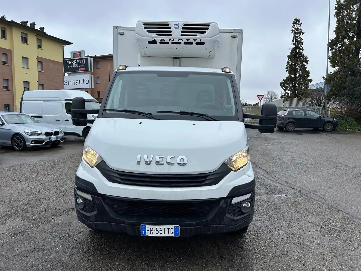 Iveco Daily 35S16 2.3 HPT PM Cabinato Frigo Bianco - 2