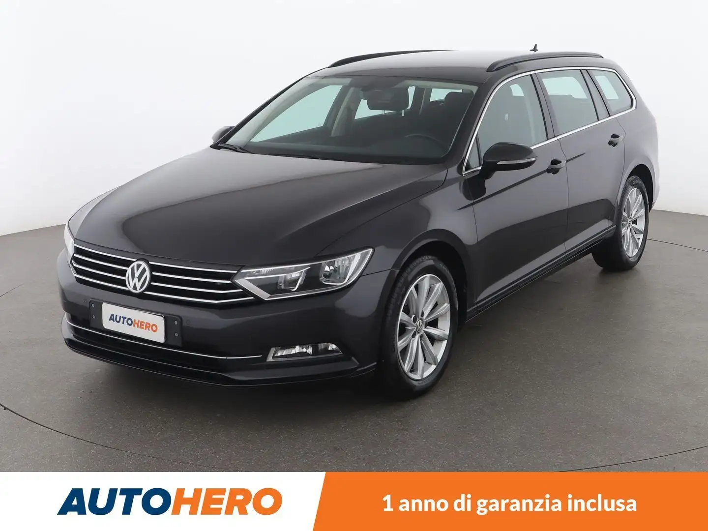 Volkswagen Passat 2.0 TDI Business Noir - 1