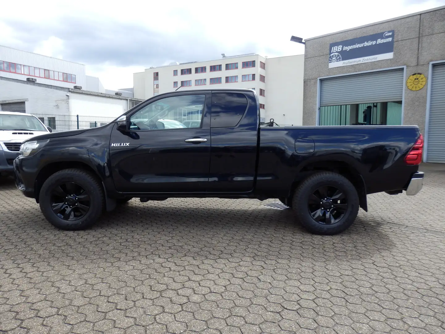 Toyota Hilux Extra Cab Comfort 4x4, Klima, Leder, Sitzheiz,MwSt Schwarz - 2