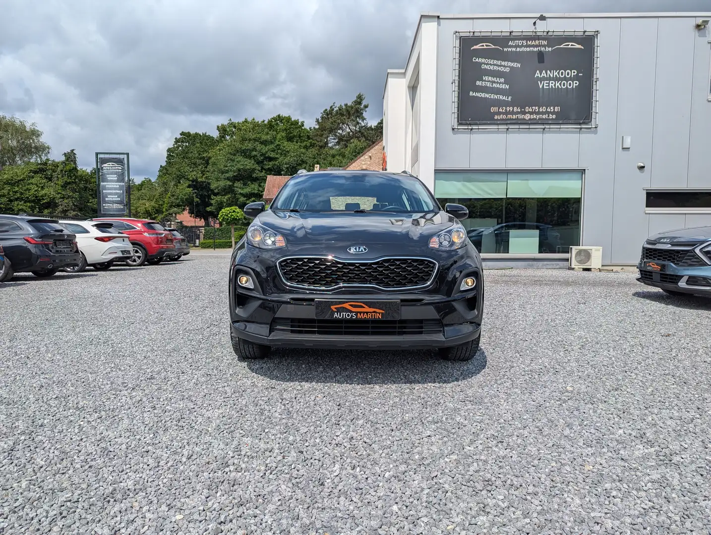 Kia Sportage 1.6i Must | CAMERA | NAVI | CARPLAY Zwart - 2