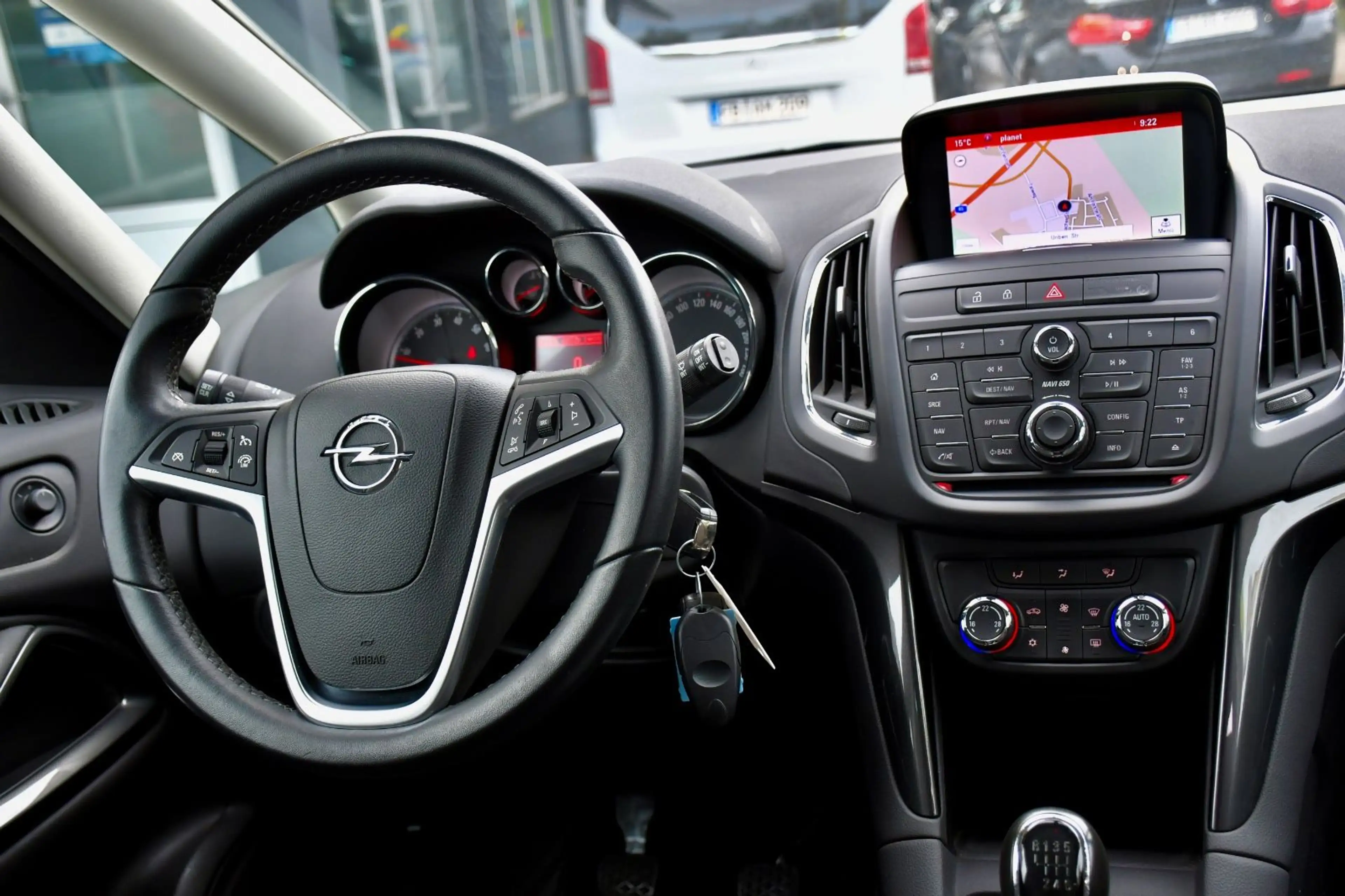 Opel Zafira C Tourer Innovation 7Sitz Kamera Navi Tem — photo 11