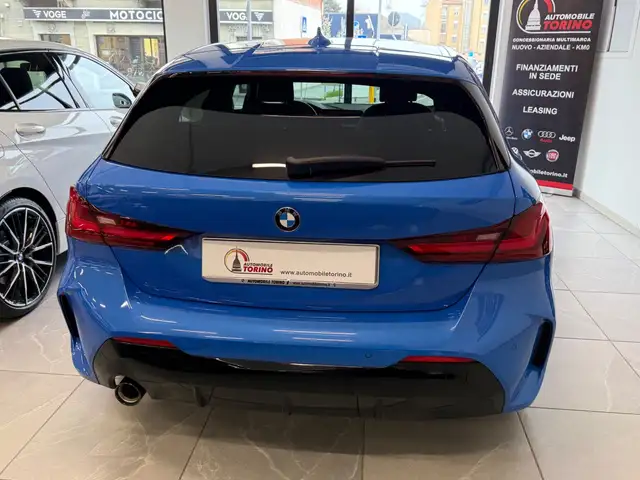 BMW 1 Series view 5