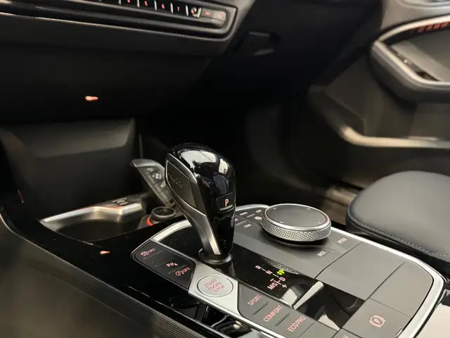 BMW 1 Series view 15