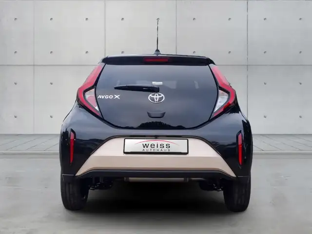 Toyota Aygo X view 4