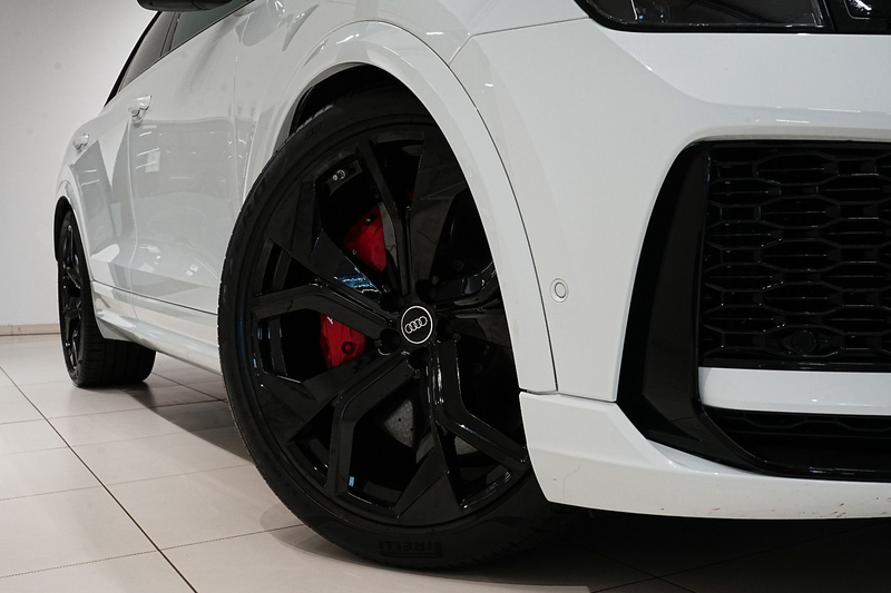 Audi RS Q8 4.0|HUD|KERAMIK|CARBON|SOFT|LUFT|3D|MASSAG| — photo 11