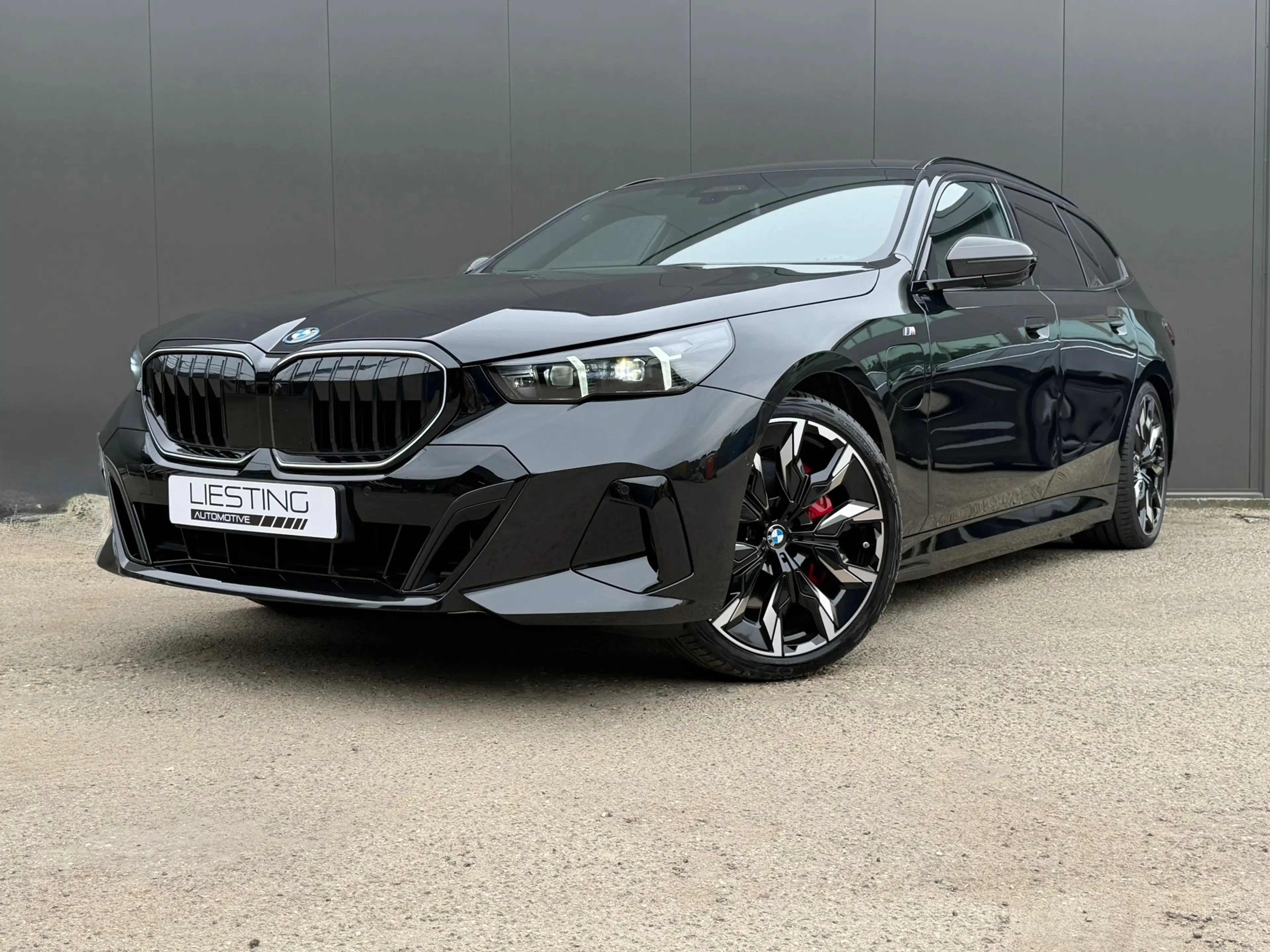 BMW 550 5-serie Touring 550e xDrive M-Sport Pro M-Seats B&