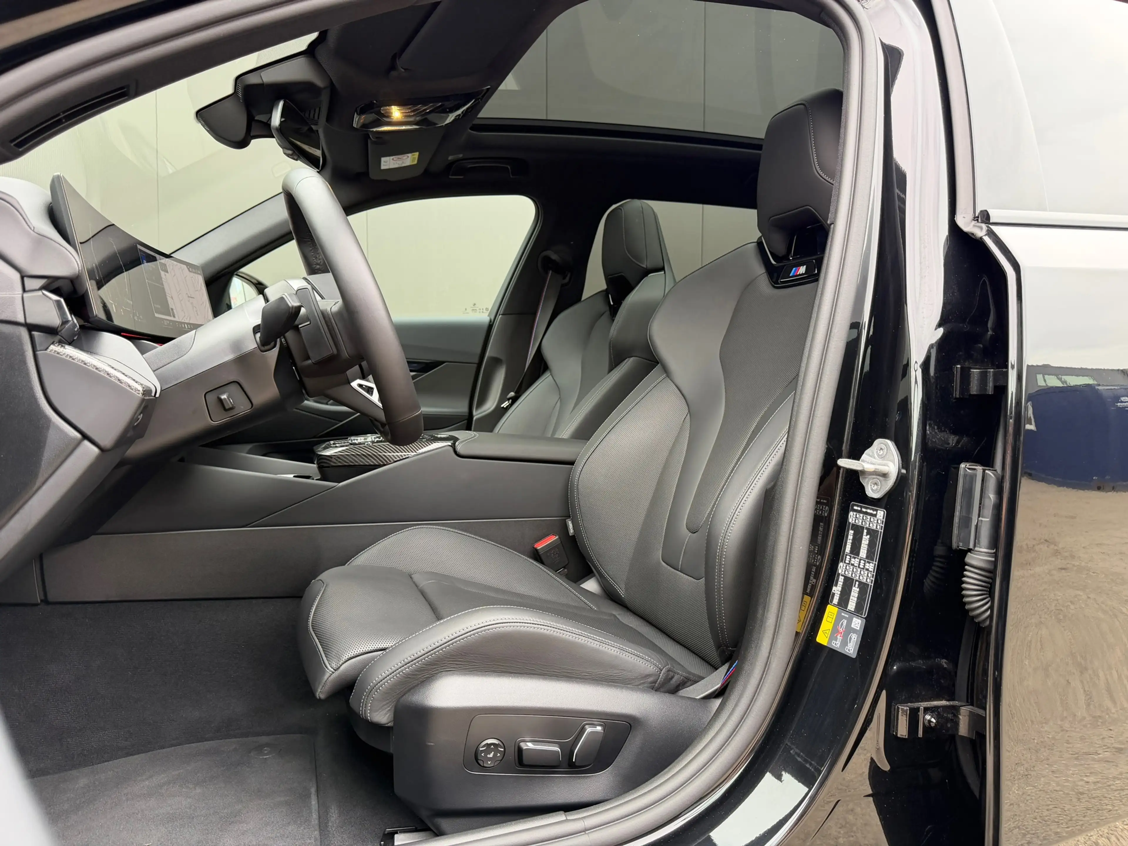 BMW 550 5-serie Touring 550e xDrive M-Sport Pro M-Seats B& — photo 7
