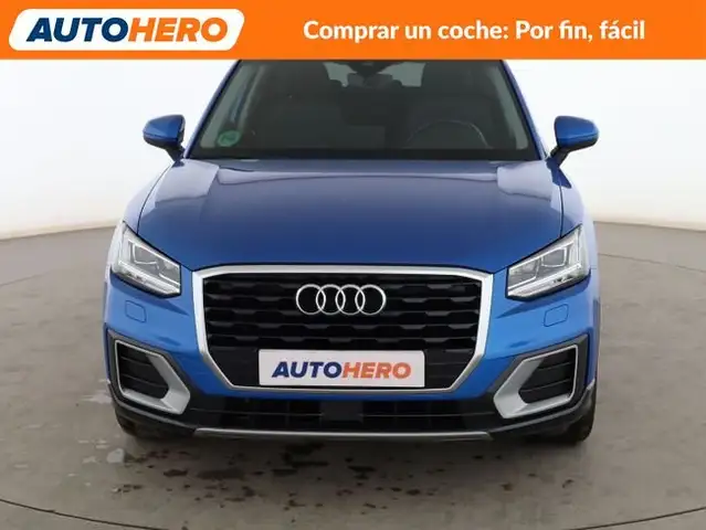 Audi Q2 view 9