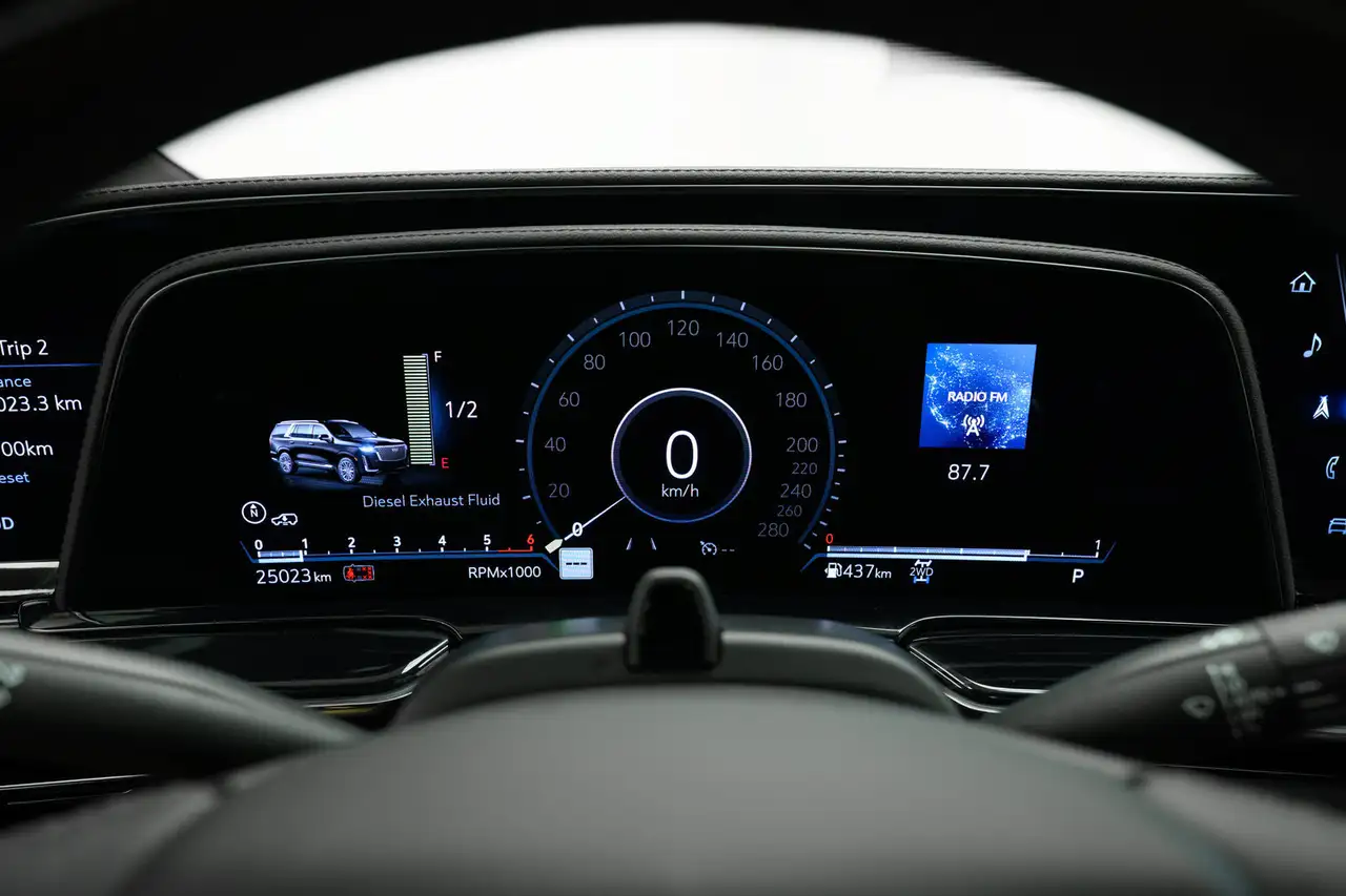 Cadillac Escalade photo Cadillac Escalade
