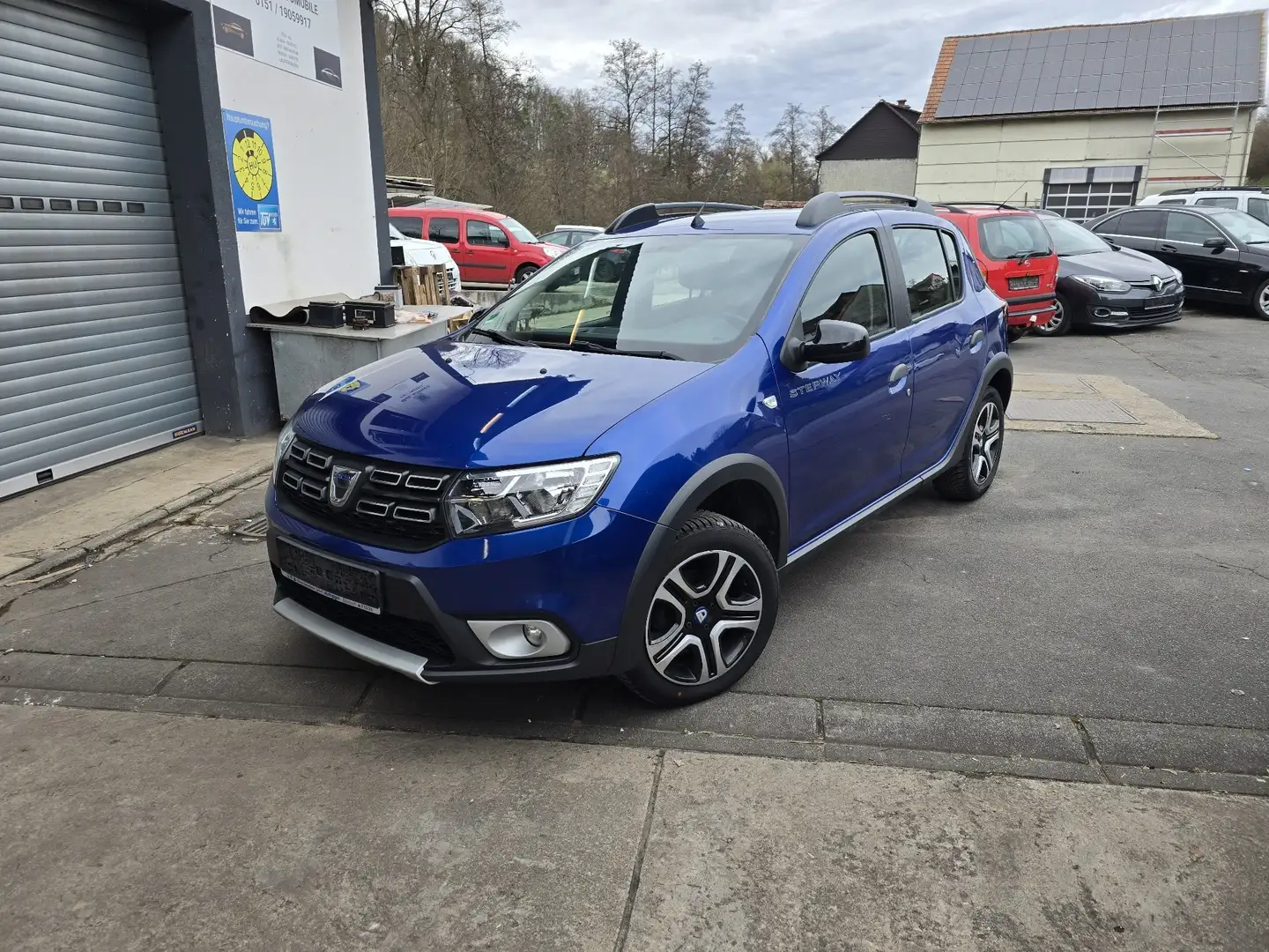Dacia Sandero Stepway Blue dCi 95 Celebration Blau - 1