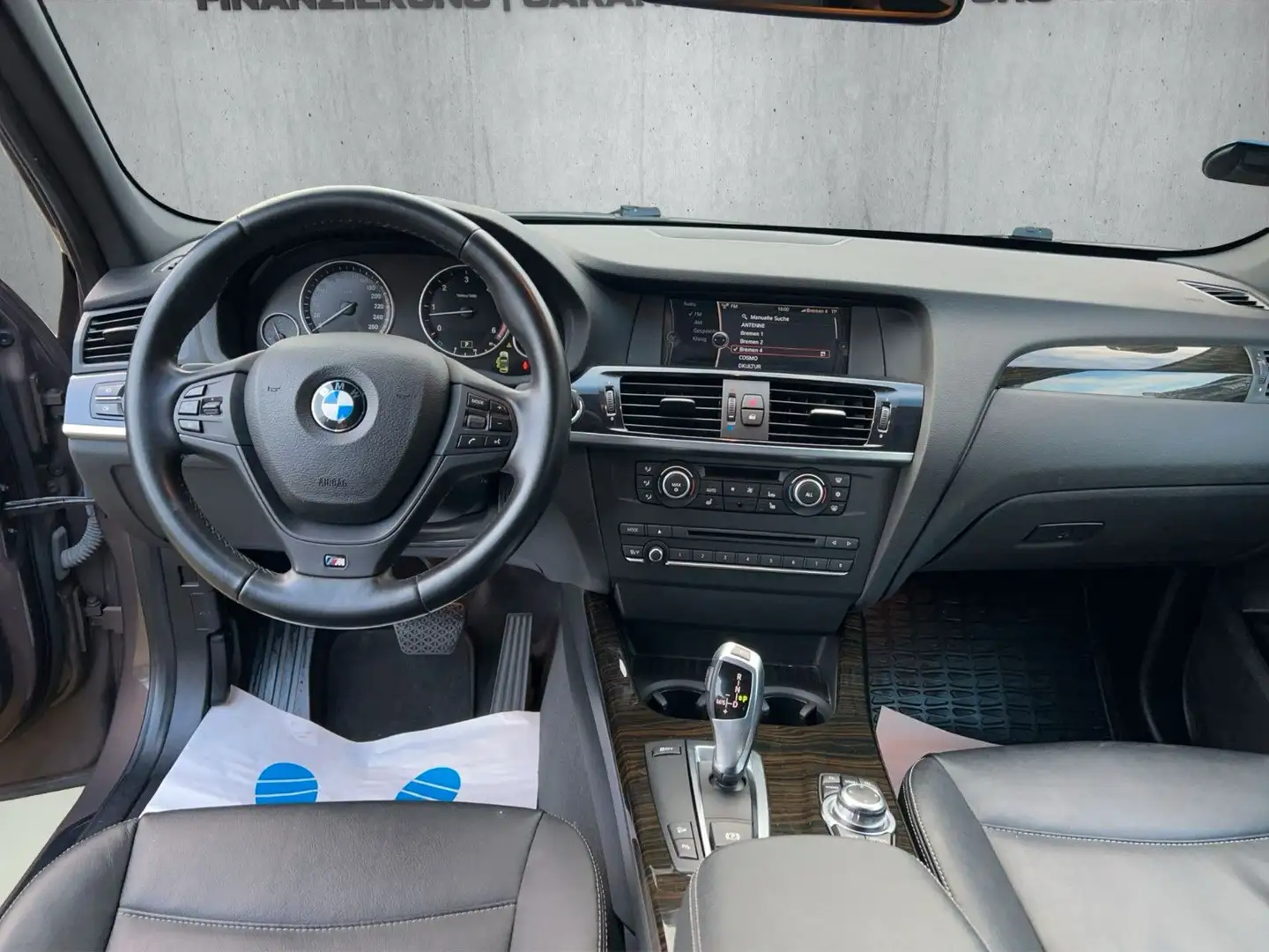 BMW X3 xDrive35d( Navi* Xenon* PanoramdaD*AHK*Leder) Braun - 2
