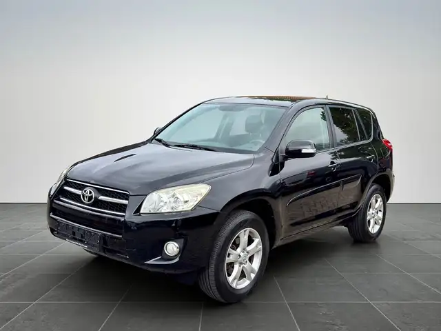 Toyota Autres RAV 4 2,2-l-D-4D 4x4 Sol*6 GANG*PDC*2 HAND*