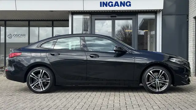 BMW 2 Series view 5