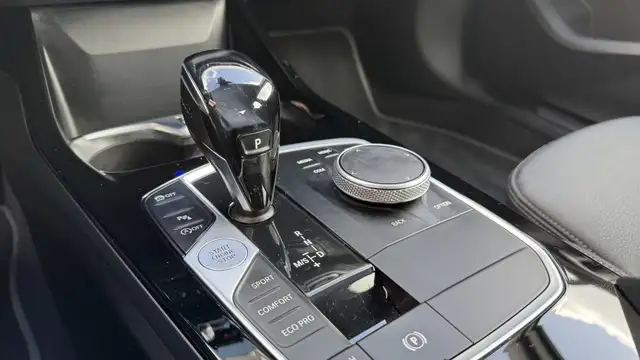 BMW 2 Series view 14