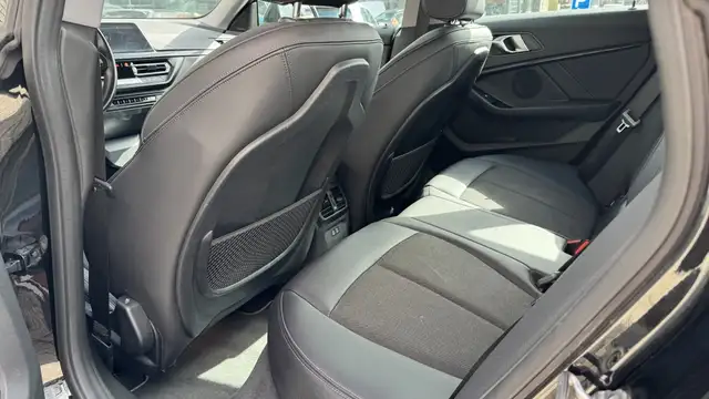 BMW 2 Series view 8