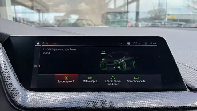 BMW 2 Series view 19