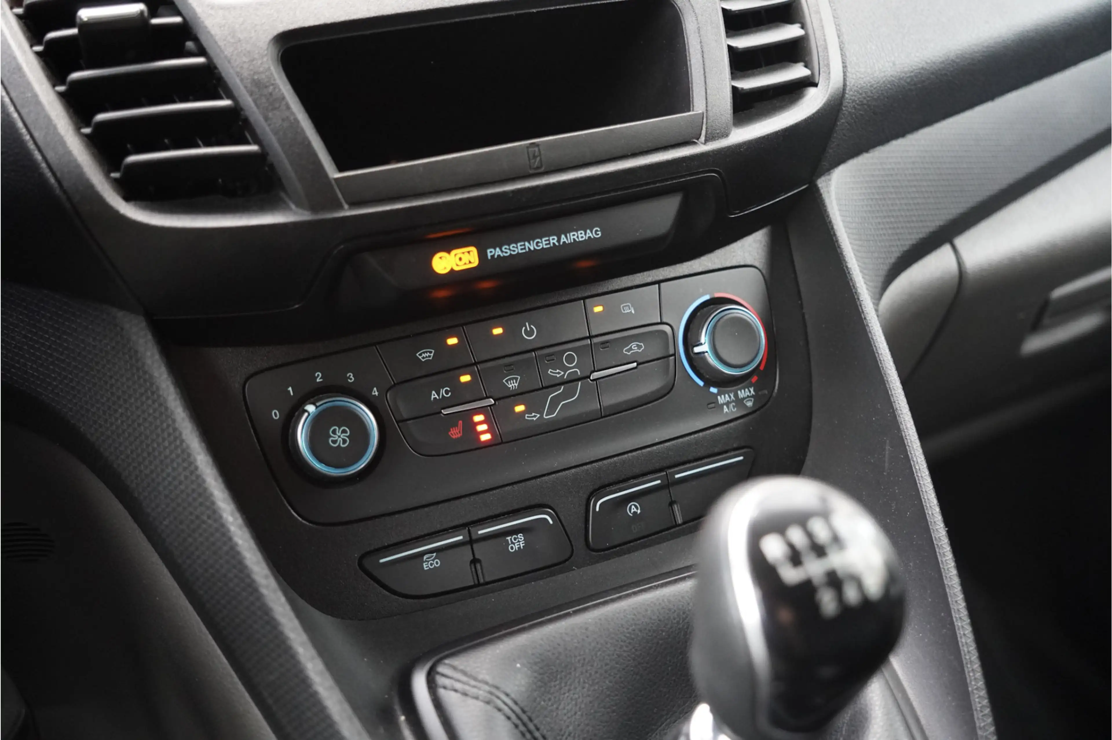 Ford Transit Connect 1.0 Benzine, AIRCO, TREKHAAK, INCL. BTW-BPM — photo 11