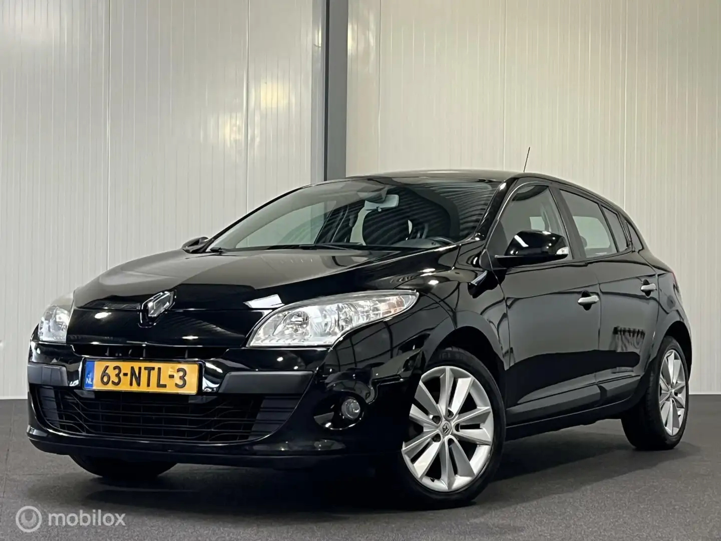 Renault Megane 1.6 Celsium [ NAP trekhaak cruise navi LM ] Noir - 1