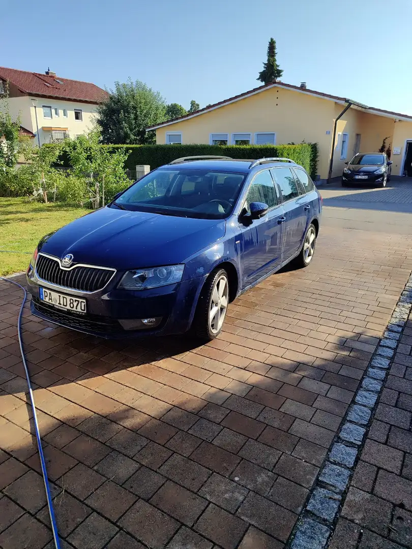 Skoda Octavia Combi 2.0 TDI (Green tec) DSG Joy - 1