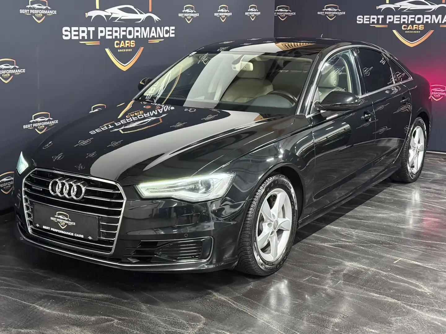 Audi A6 3.0 TDI quattro **Standheizung**Sitzbelüftung** Schwarz - 2