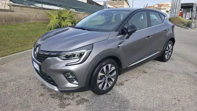 Renault Captur 1.5 blue dci Intens 115cv edc