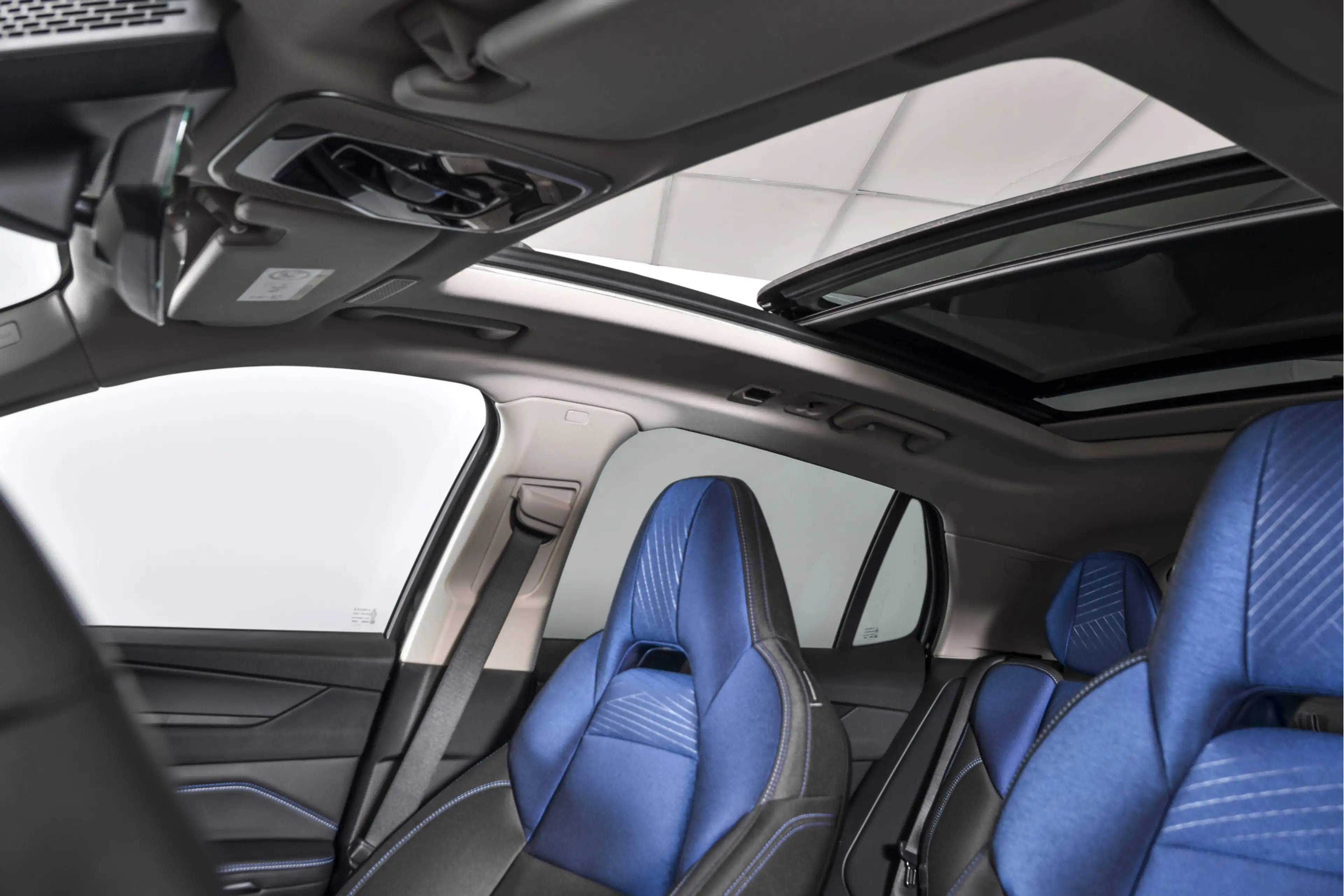 Lynk & Co 01 1.5 PHEV 261PK MY22 | 360 Camera |S/K-panodak | Ad — photo 16