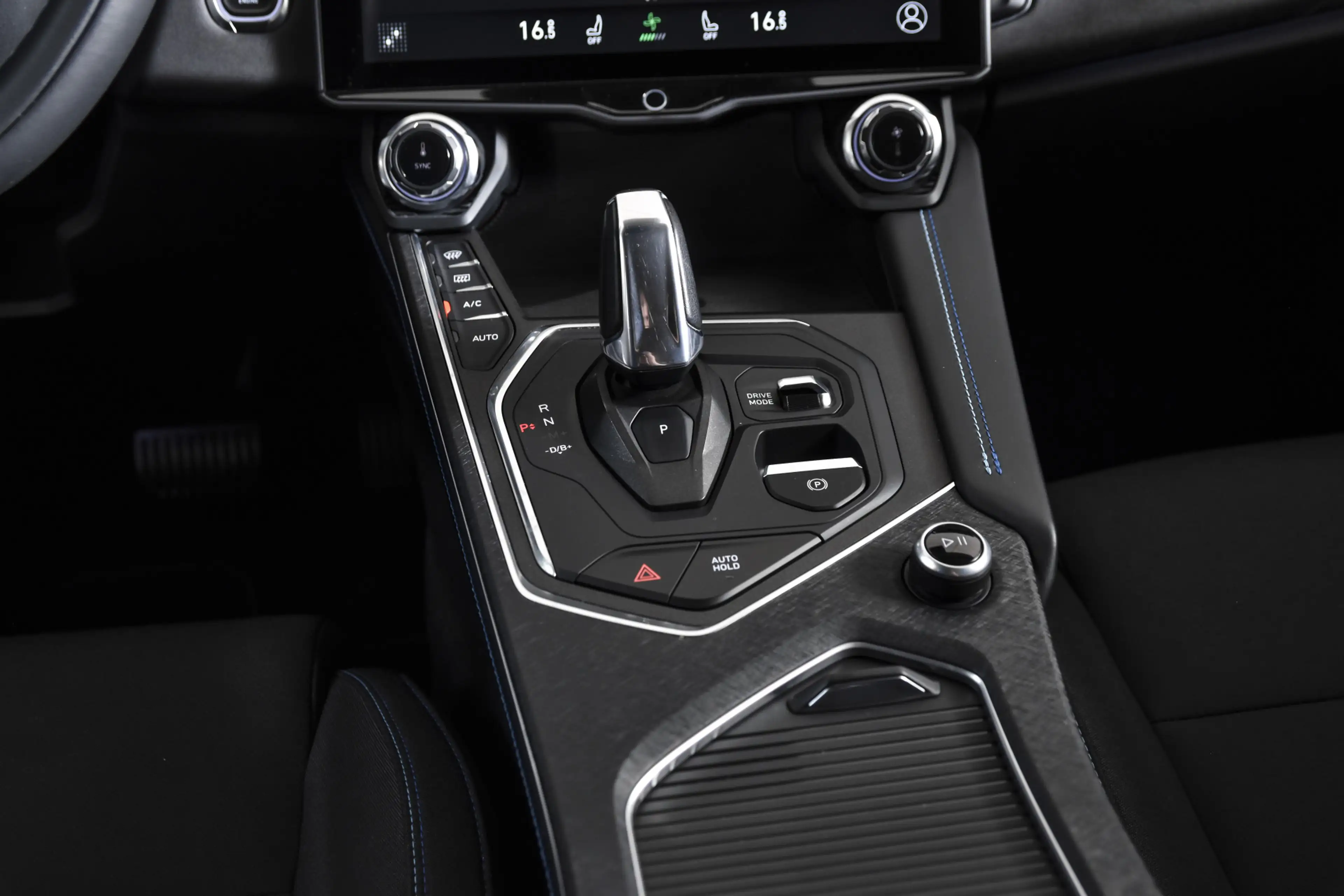 Lynk & Co 01 1.5 PHEV 261PK MY22 | 360 Camera |S/K-panodak | Ad — photo 30