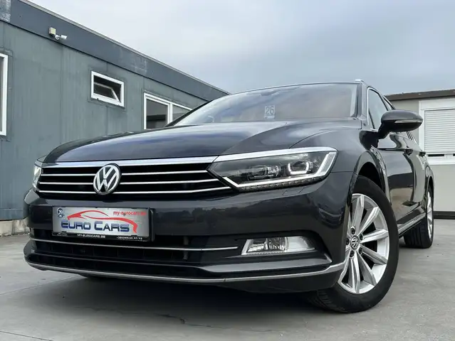 Volkswagen Passat Variant SW 1.6 TDi Highline Business DSG XENON/LED/CUIR/