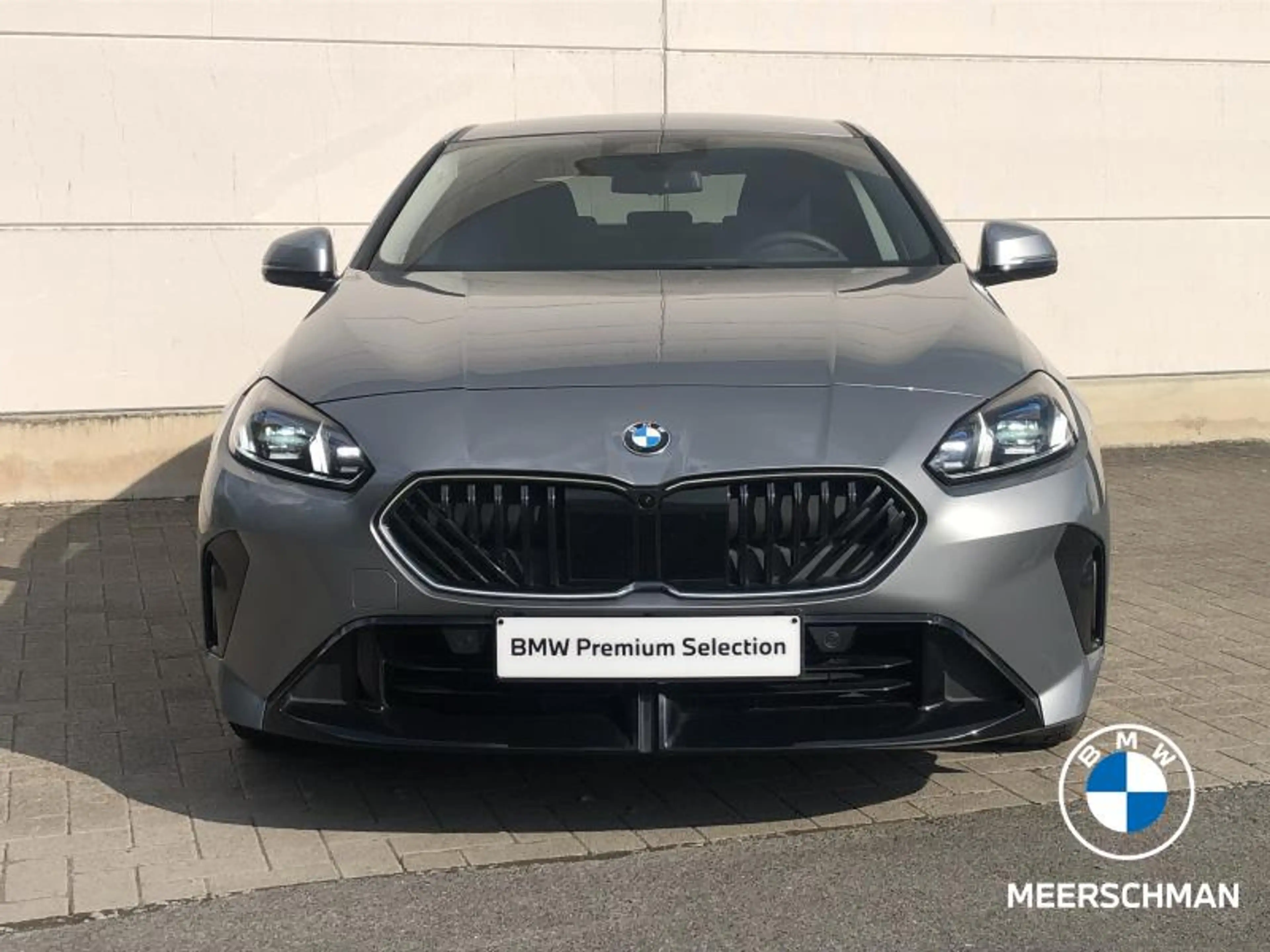 BMW 216 Msport hud massageseats comf 360cam alarm — photo 2