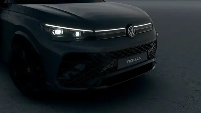 Volkswagen Tiguan Sport TDI 4MOTION  ''Pano+Massage+HarmanK.'' Ansicht 4