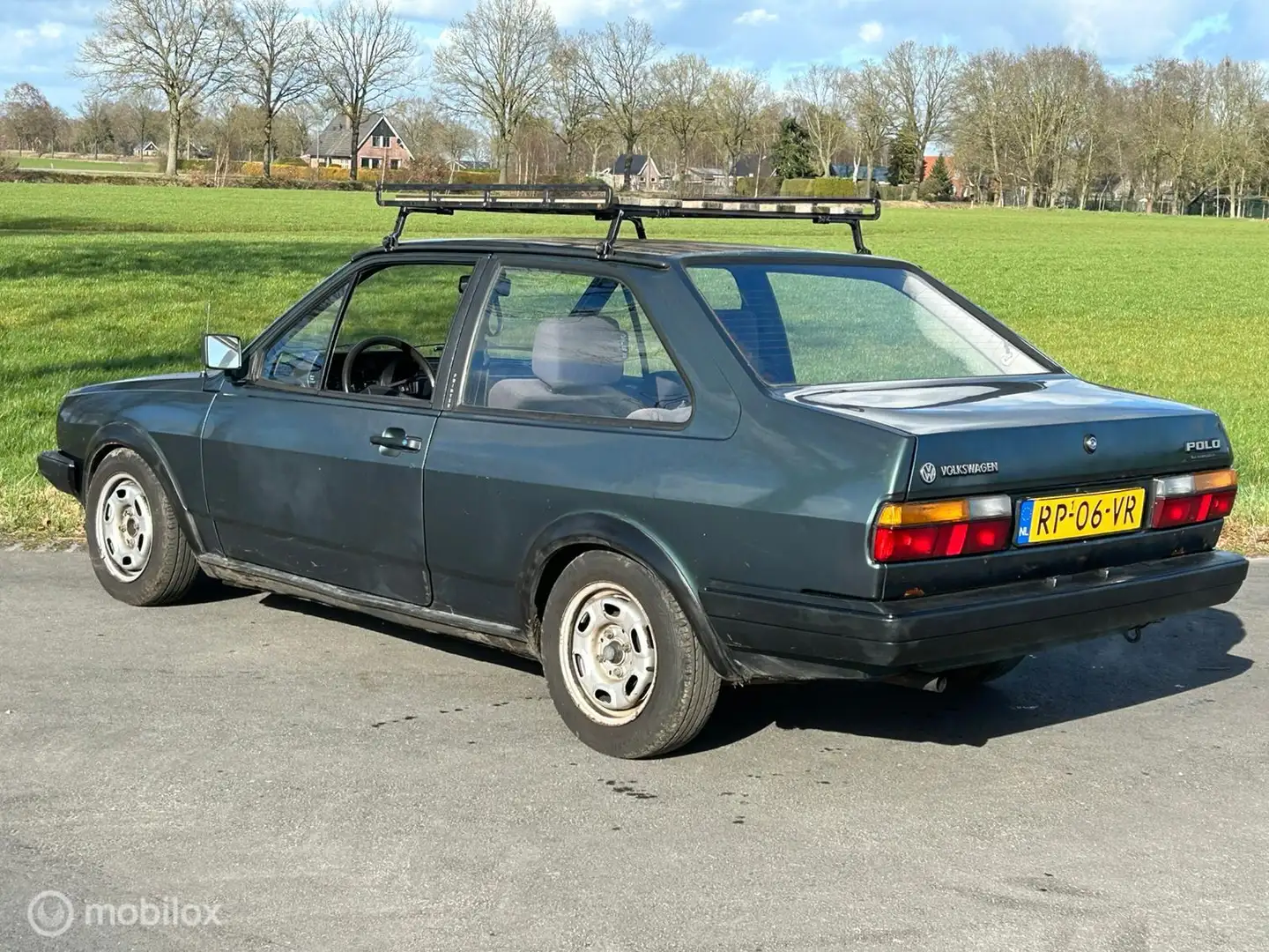 Volkswagen Polo Sedan 1.05 Pointer Grün - 2