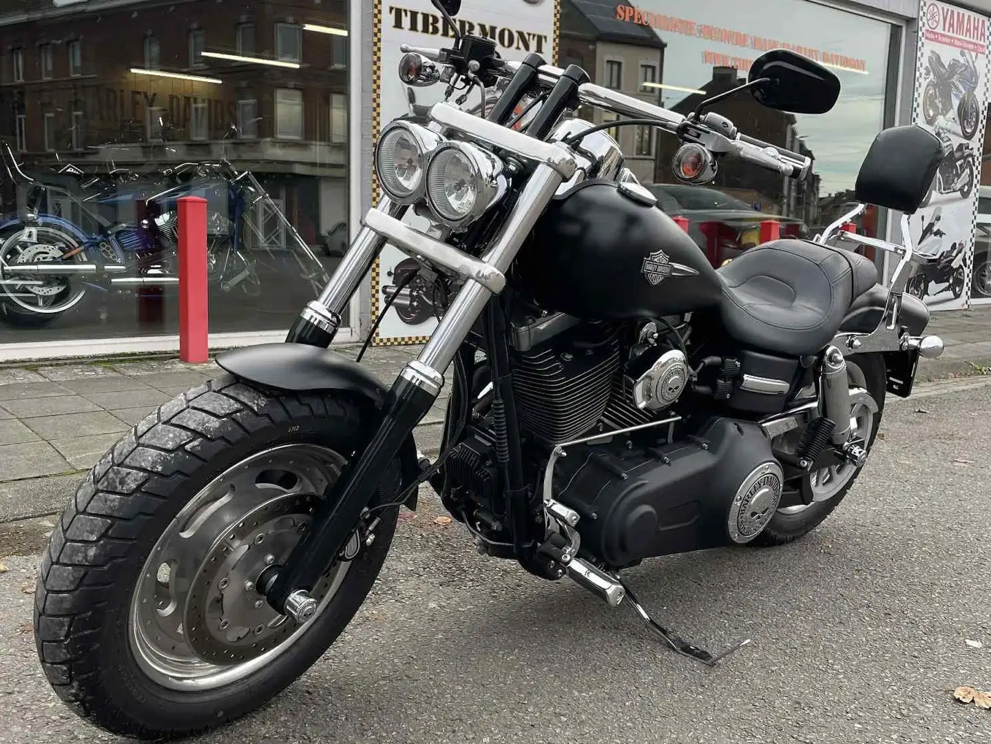 Harley-Davidson Fat Bob Černá - 2