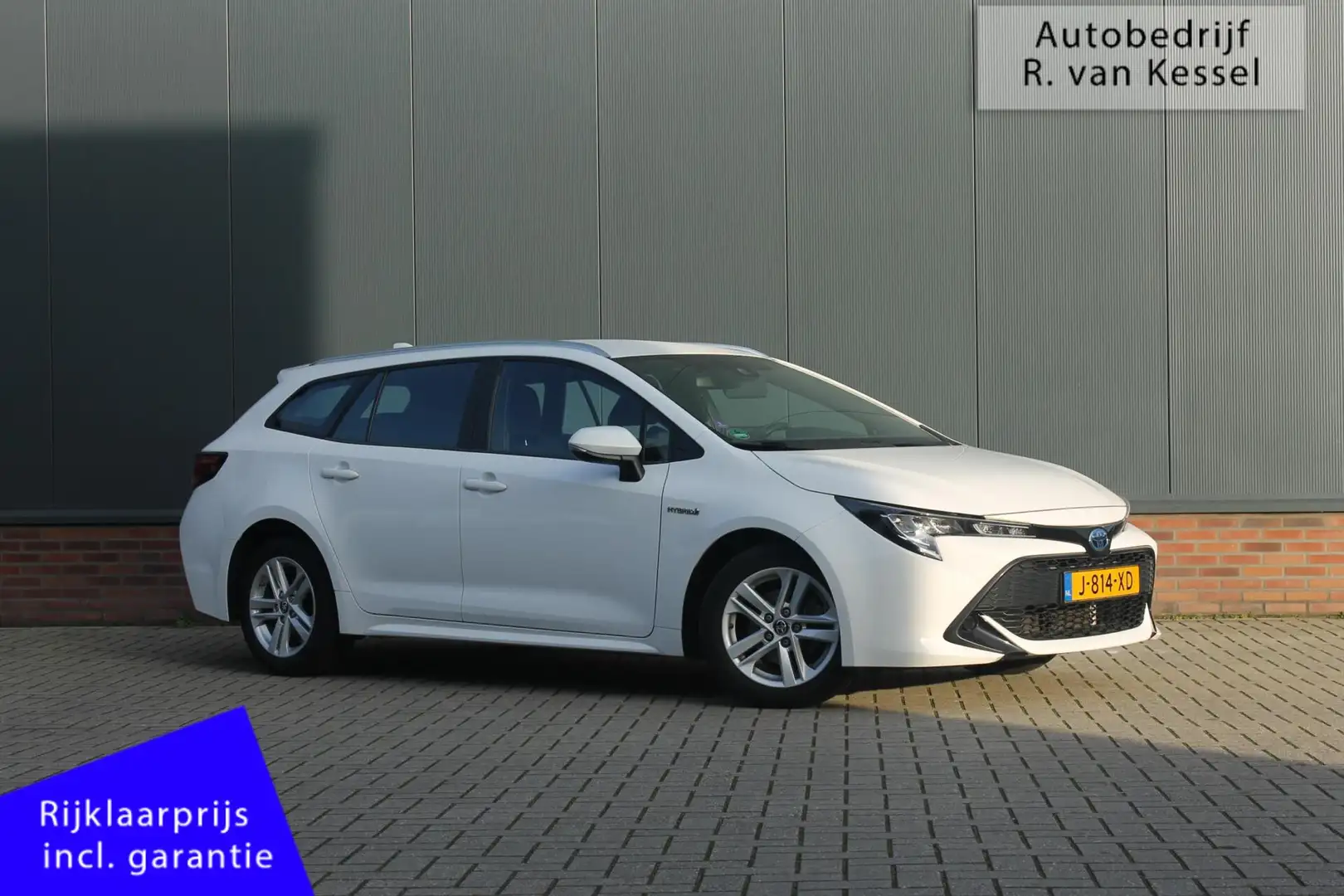 Toyota Corolla Touring Sports 1.8 Hybrid Active I 1 eigenaar I NL Weiß - 1