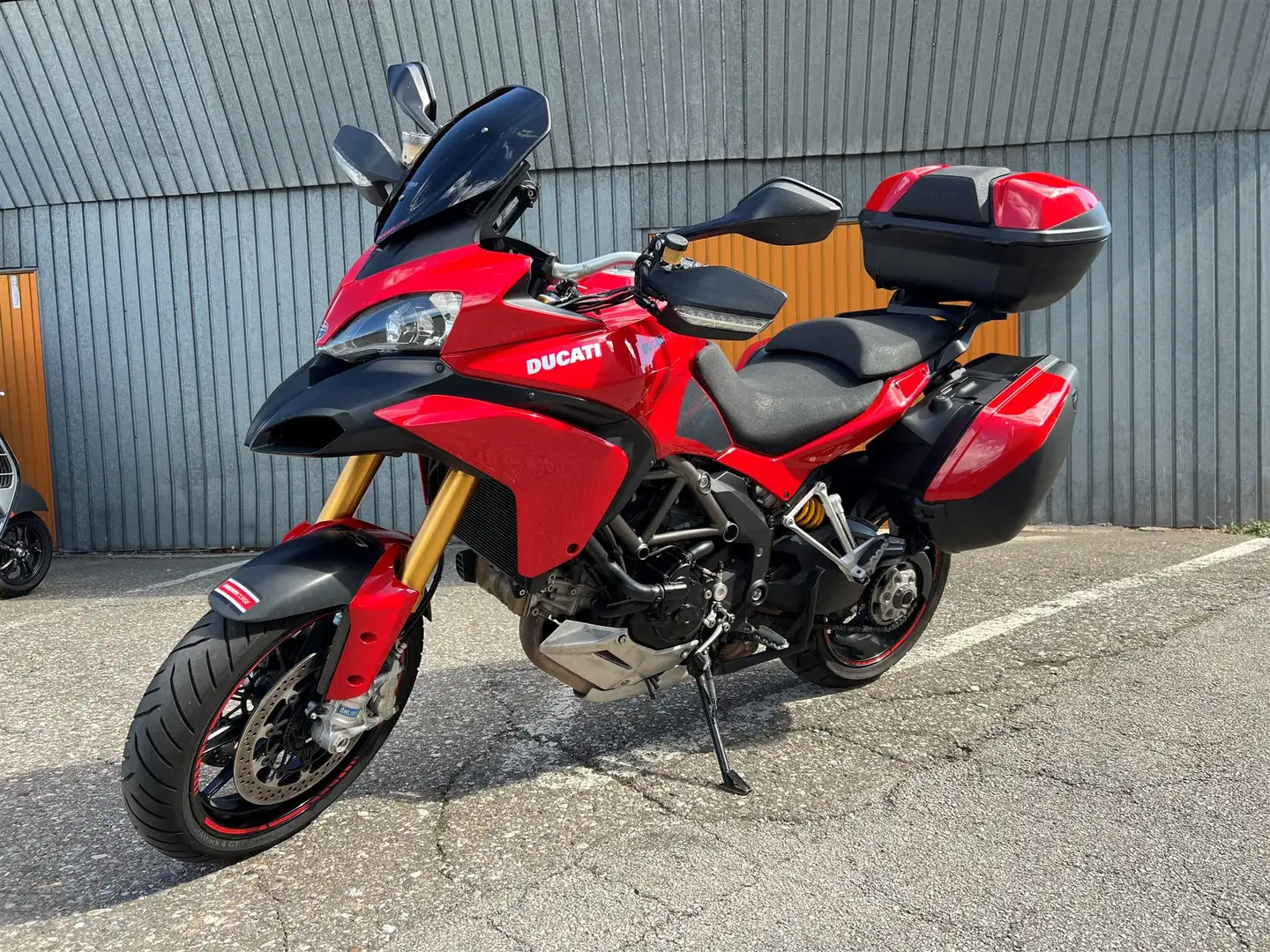 Ducati Multistrada 1200 - 1
