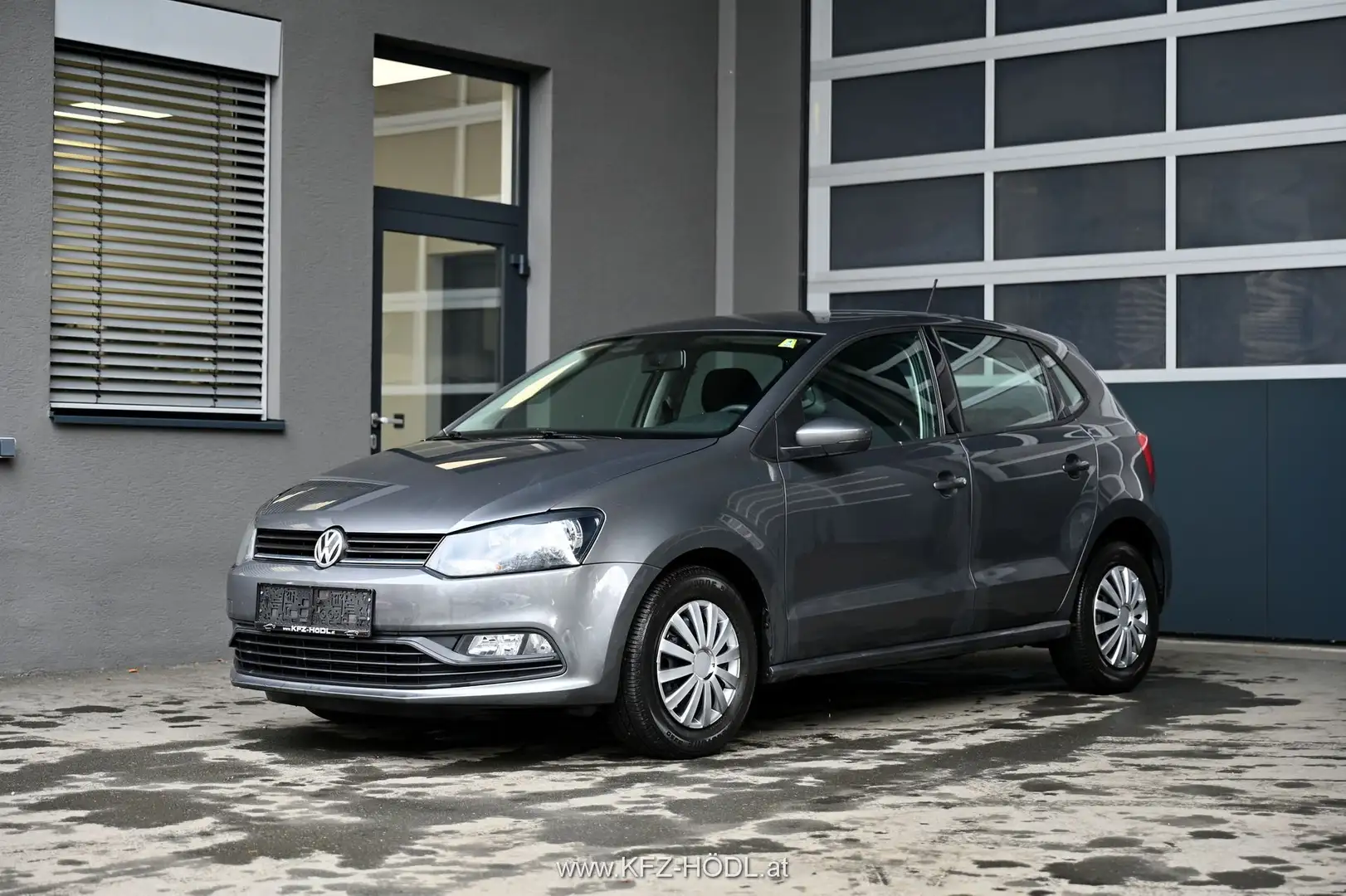 Volkswagen Polo 1.0 BlueMotion Tech. Austria Сірий - 1